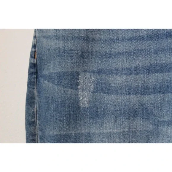 Vigoss Marley Distressed Midrise Cuffed Capri Light Wash Plus Size 22 H14763 - Picture 5 of 14